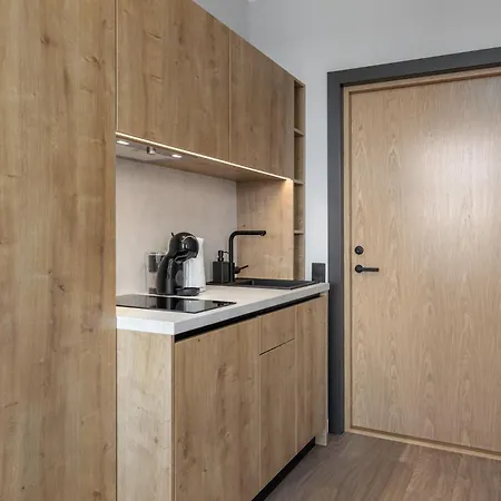 P6 Old Town Apartment *