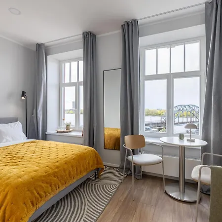 P6 Old Town - 6th Floor, No Elevator Apartment