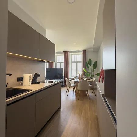 P6 Old Town Apartmán *