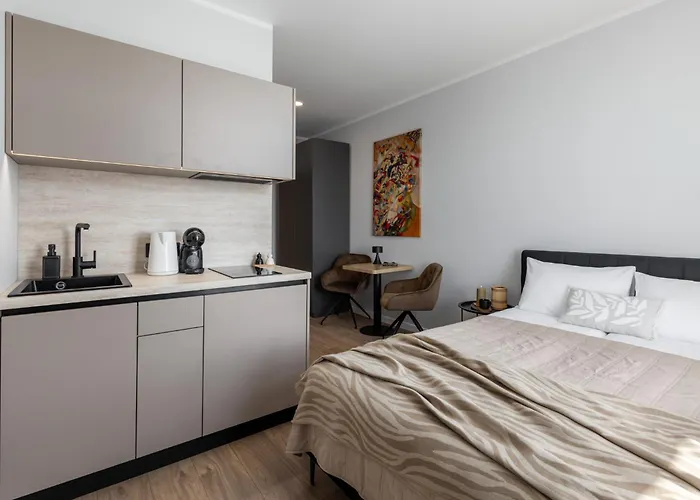 P6 Old Town - 6th Floor, No Elevator Apartment Riga