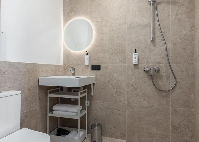 P6 Old Town - 6th Floor, No Elevator Apartment