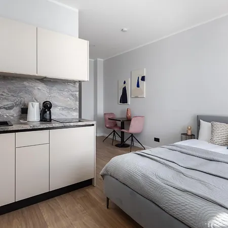 P6 Old Town - 6th Floor, No Elevator Apartmán